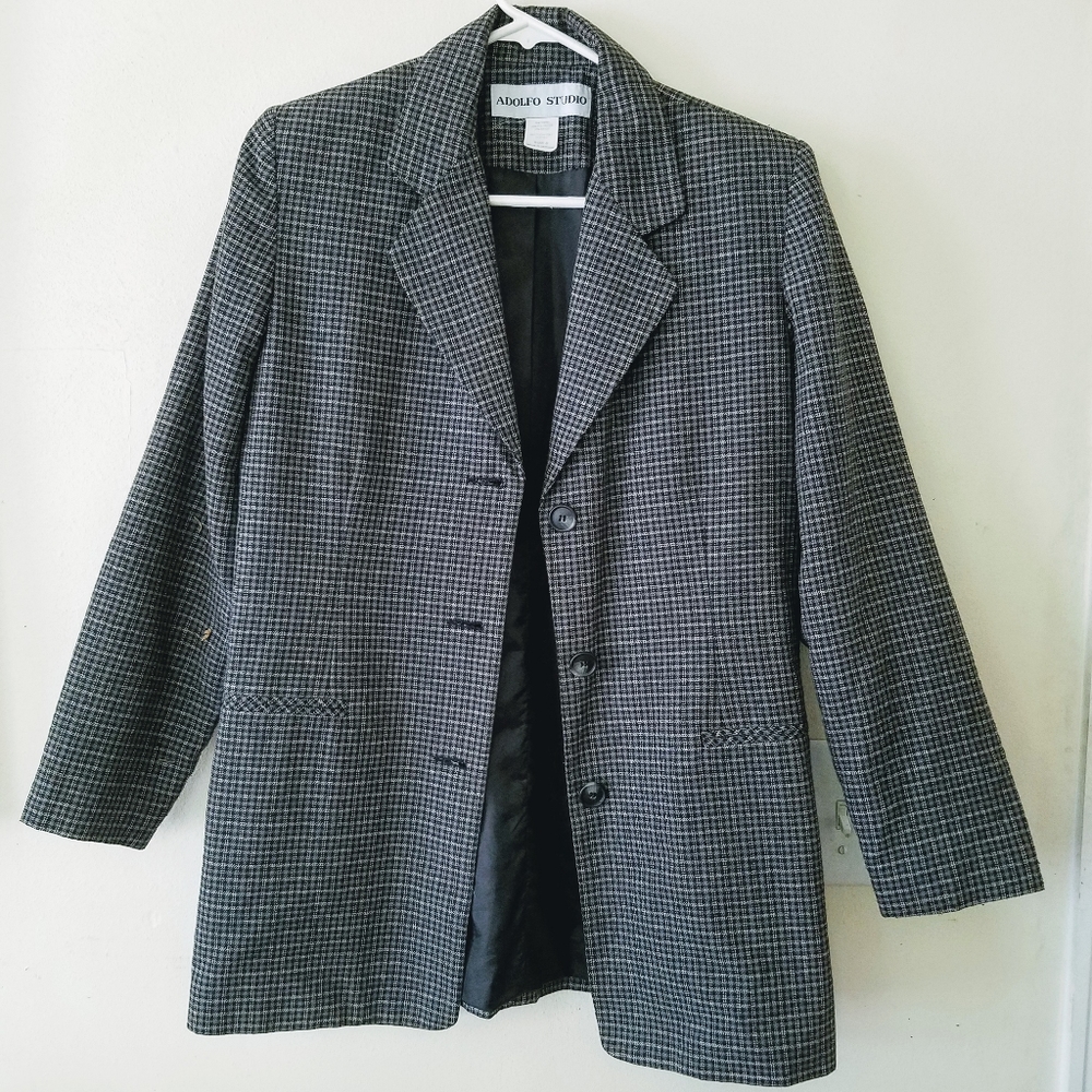 Adolfo Studio Size 8 Blazer